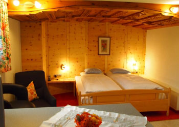 doppelzimmer im haus wöster in lech